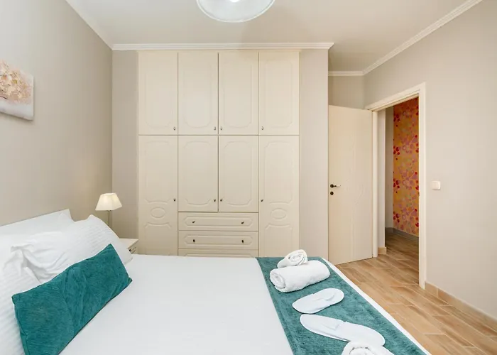 Corfu Town Getaway דירה *